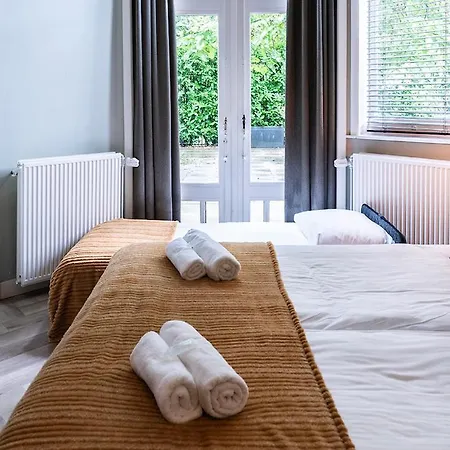 Garden View Center Hendrik شقة