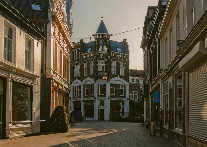 Апартаменты Garden View Center Hendrik *