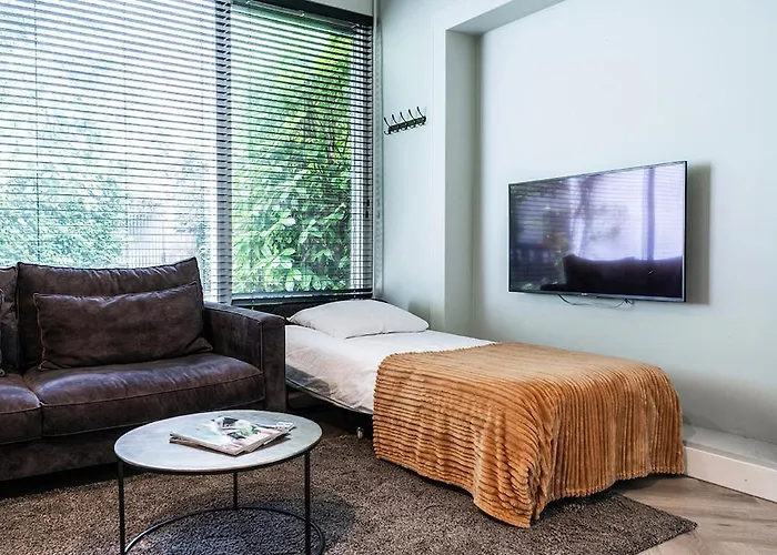 Garden View Center Hendrik Apartment *