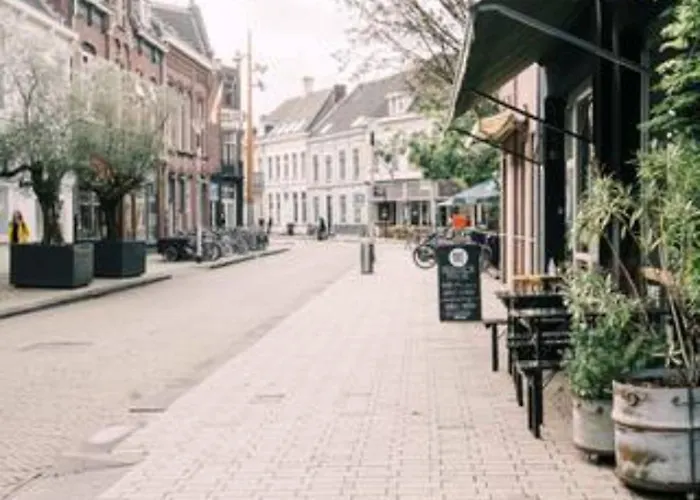 Apartament Garden View Center Hendrik